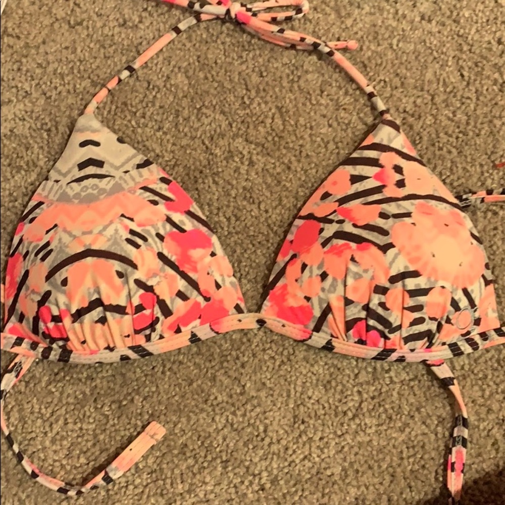 Push up triangle bikini top